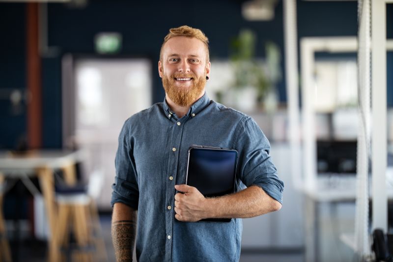 Portrait of confident young business man